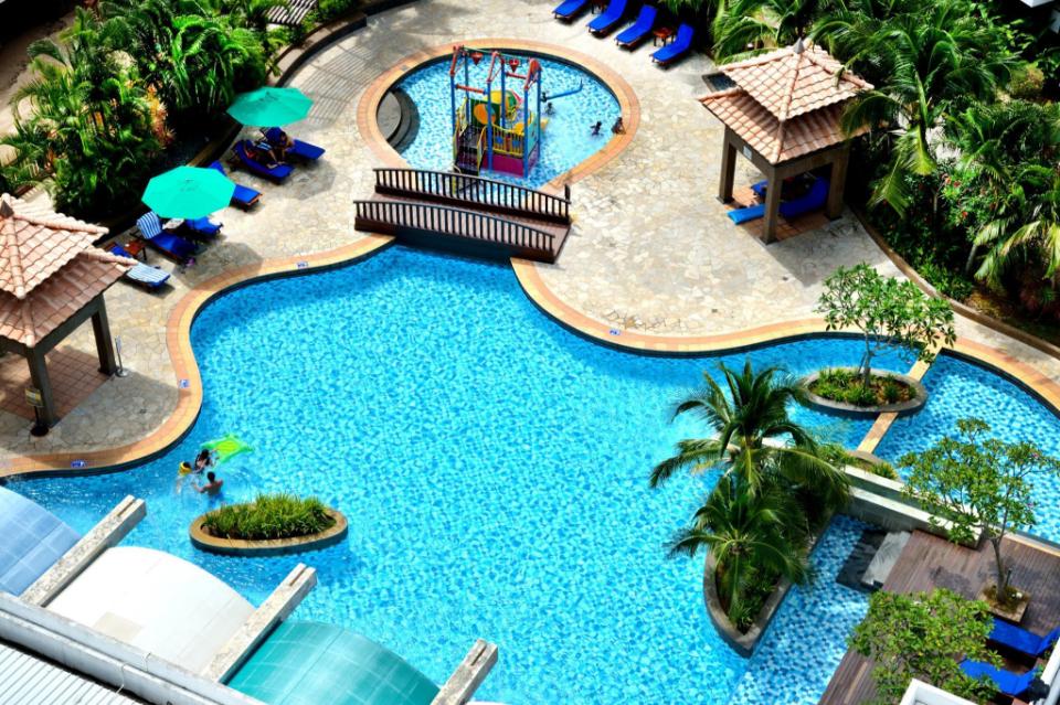 grand lexis port dickson malaysia pool area