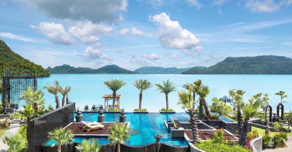 hotels with pool in Langkawi