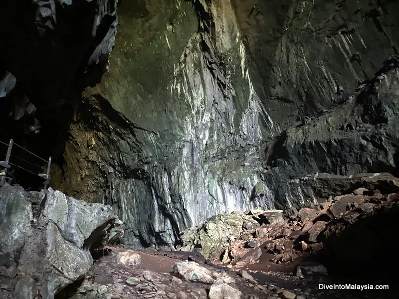 Mulu Caves chamber deer cave