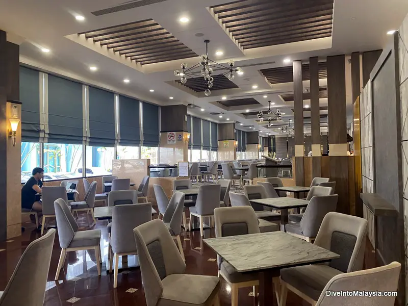 Kingwood Hotel Sibu Riverfront Cafe