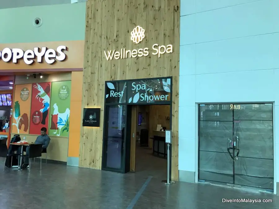 Plaza Premium Lounge KLIA2 entrance