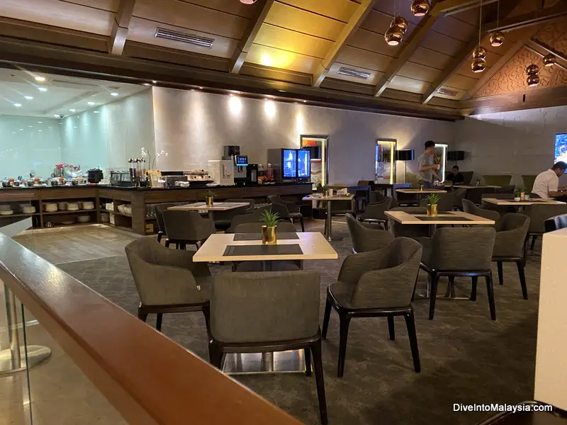 The Sama Sama Lounge at KLIA