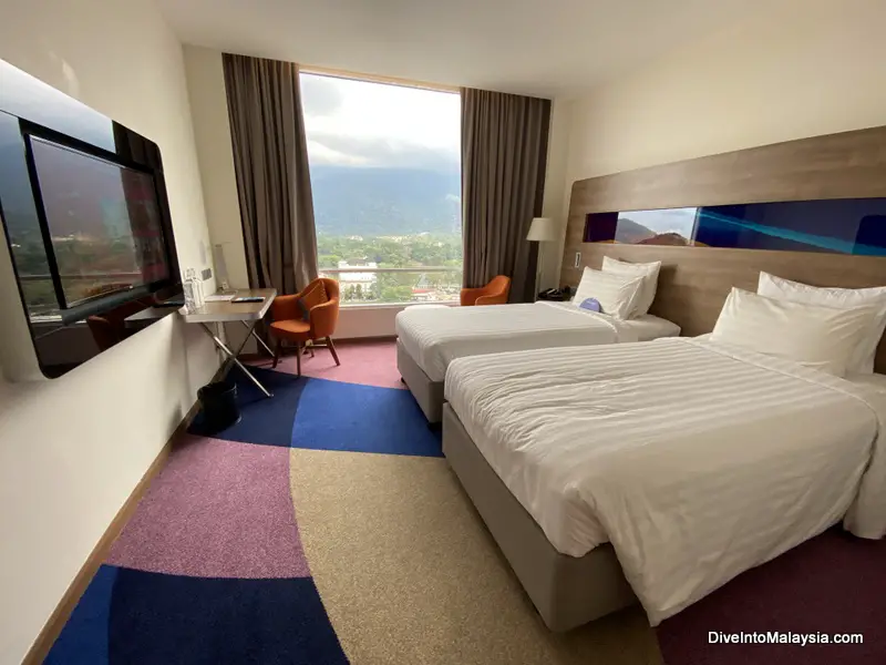 Premier Twin Room at Novotel Taiping