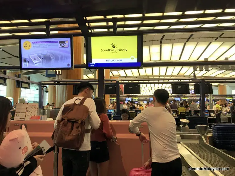 Scoot Plus class counter at Changi Airport