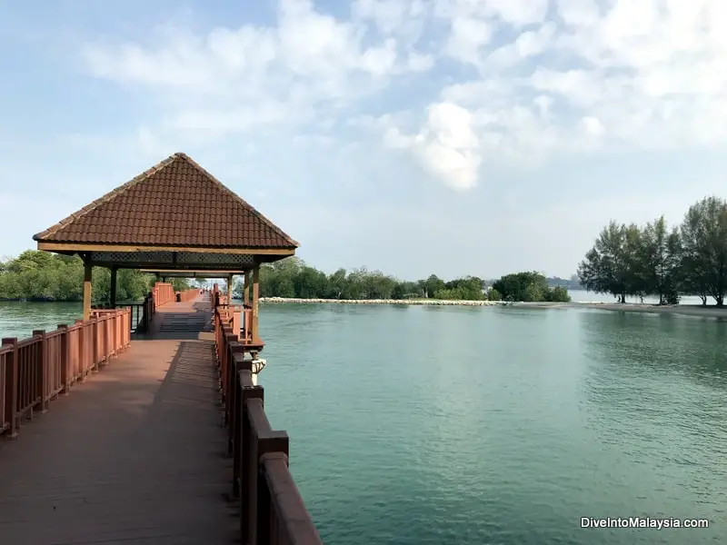 pantai cahaya negeri port dickson, sometimes called pantai Cahaya Negeri kuala lumpur