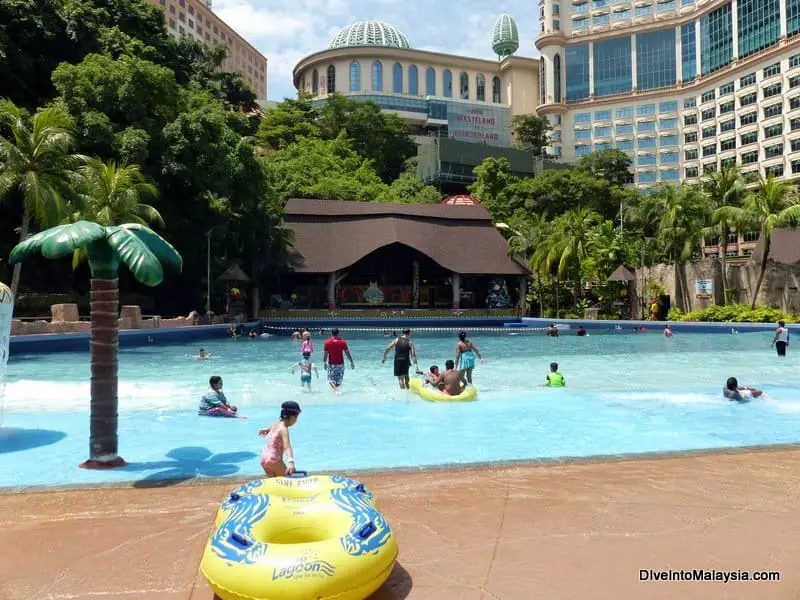 Sunway Lagoon swimming pool