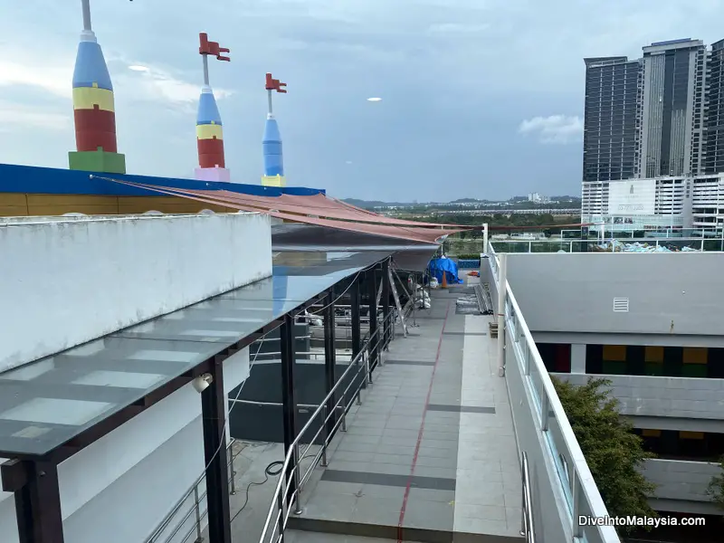 Legoland Hotel Malaysia pool